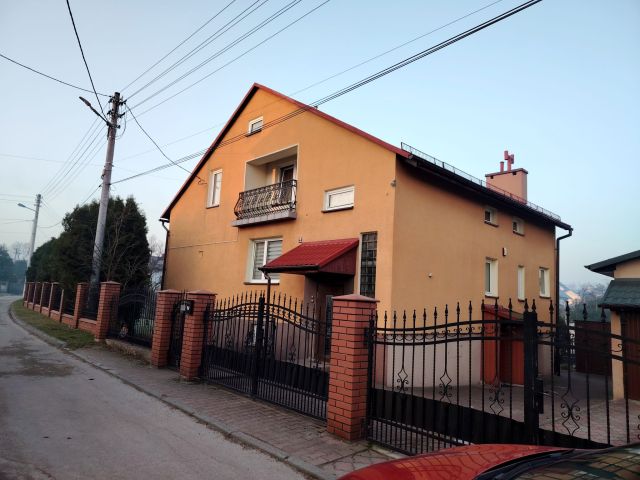 dom wolnostojący, 6 pokoi Libiąż, ul. Aleksandra Fredry. Zdjęcie 1