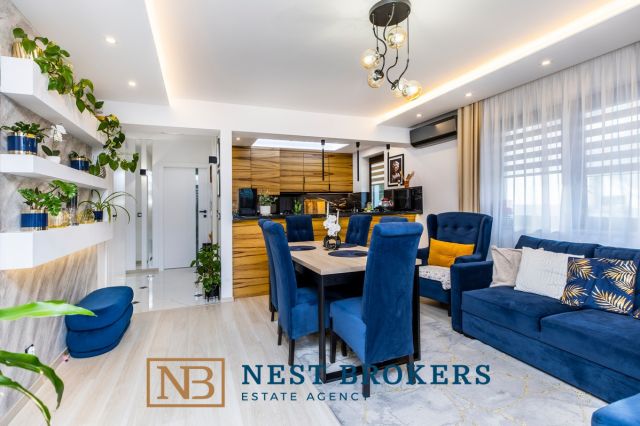 Mieszkanie 3-pokojowe Kokotów. Zdjęcie 1