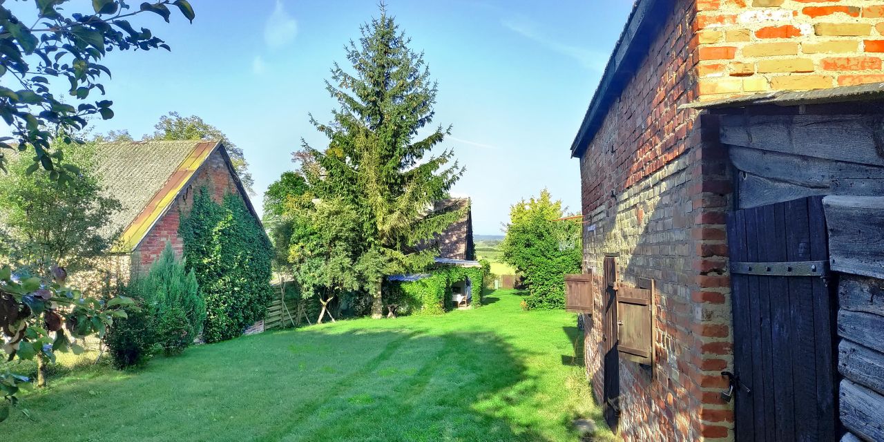 bliźniak, 2 pokoje Dobrzyki. Zdjęcie 14