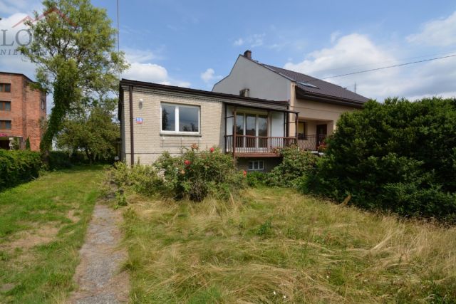 dom wolnostojący, 4 pokoje Biała-Parcela. Zdjęcie 1