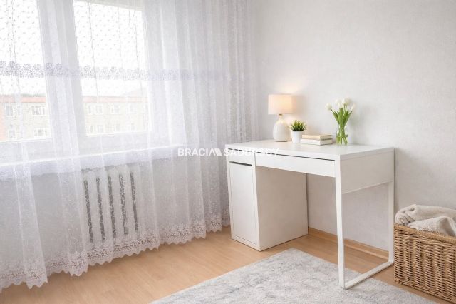 Mieszkanie 3-pokojowe Kraków, os. Piastów. Zdjęcie 21