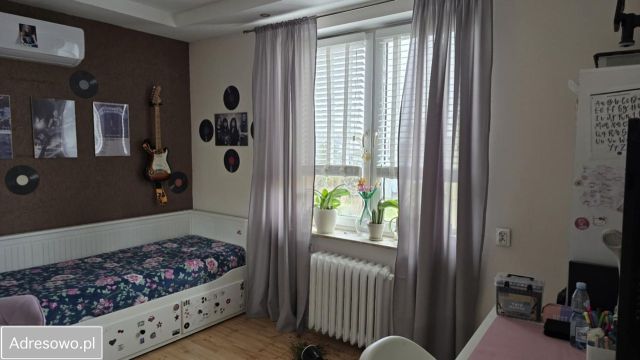 dom wolnostojący, 6 pokoi Milejów-Osada. Zdjęcie 9