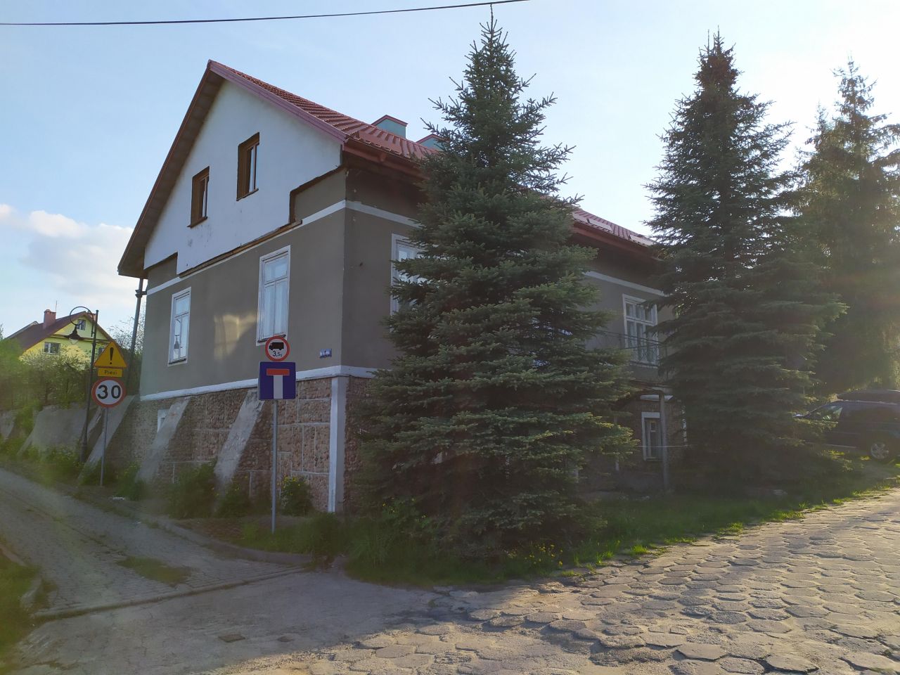 dom wolnostojący, 4 pokoje Włodawa Podzamcze, ul. Mostowa