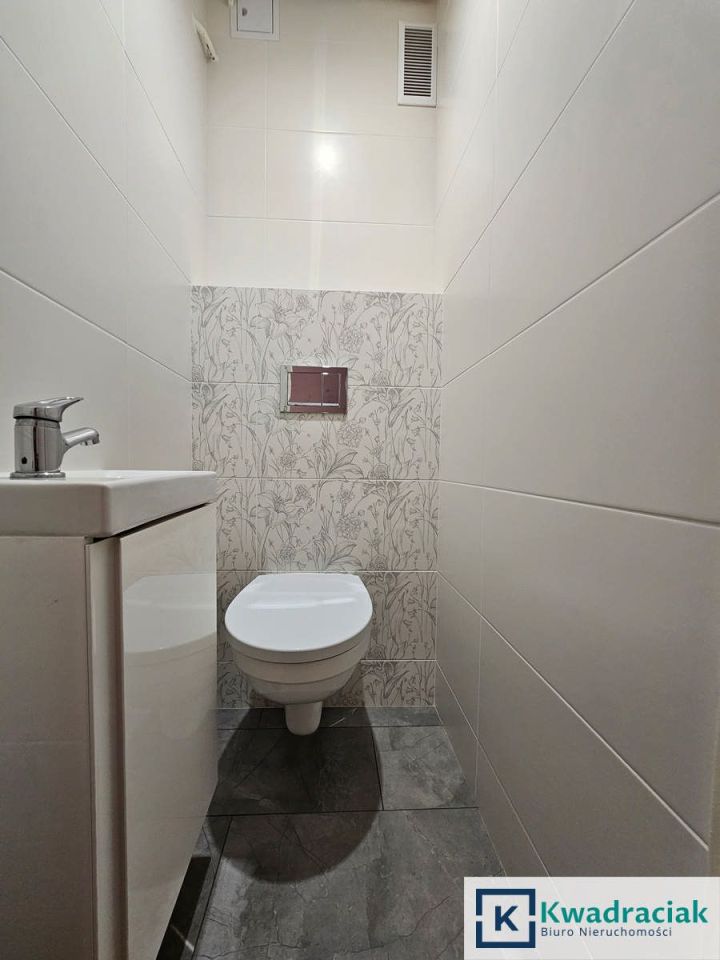 Mieszkanie 3-pokojowe Dukla, ul. Trakt Węgierski. Zdjęcie 8