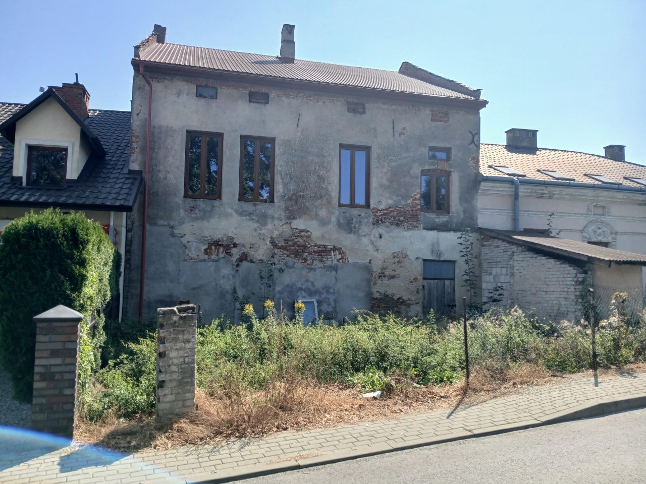 Lokal Leżajsk, ul. Franciszka Żwirki i Stanisława Wigury. Zdjęcie 2