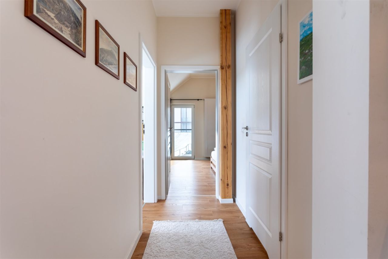 Mieszkanie 3-pokojowe Szklarska Poręba, ul. Vlastimila Hofmana. Zdjęcie 8