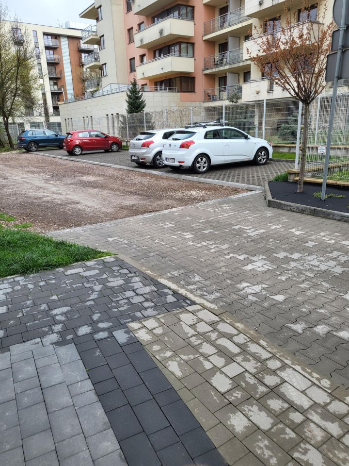 Garaż/miejsce parkingowe Kraków Krowodrza, ul. Poznańska. Zdjęcie 1