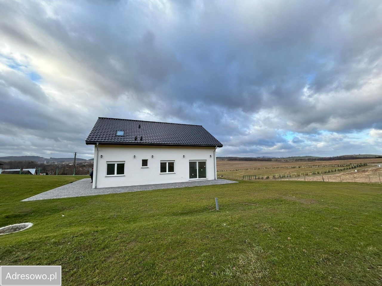 dom wolnostojący, 6 pokoi Gilów. Zdjęcie 9