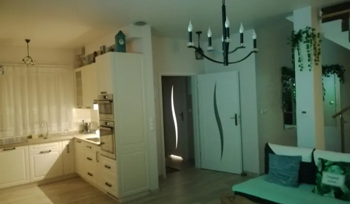 bliźniak, 4 pokoje Ustka, ul. Uzdrowiskowa