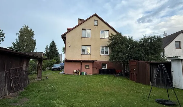 dom wolnostojący Dąbrówka-Strumiany