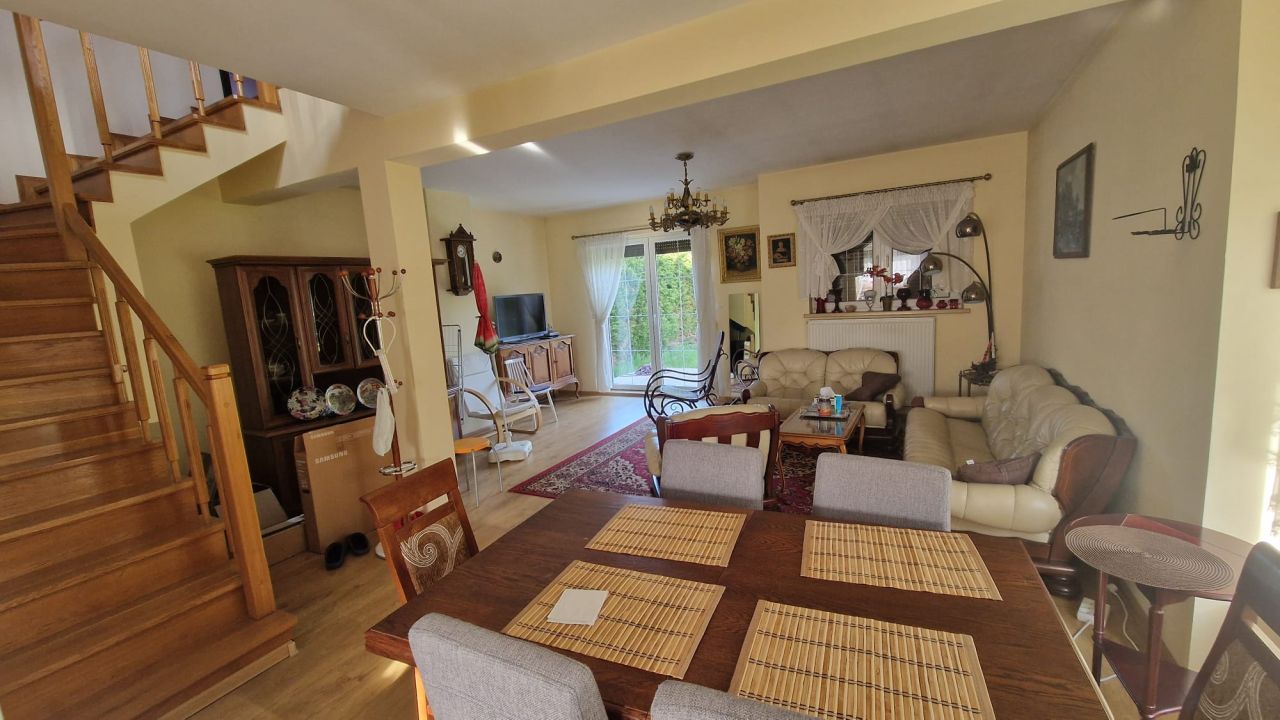 bliźniak, 5 pokoi Bąków, Klonowa. Zdjęcie 3