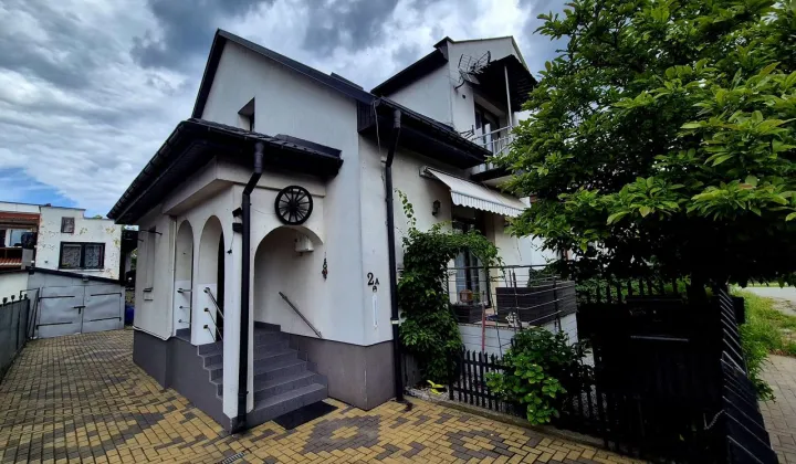 bliźniak, 4 pokoje Radom Idalin, ul. Gliwicka