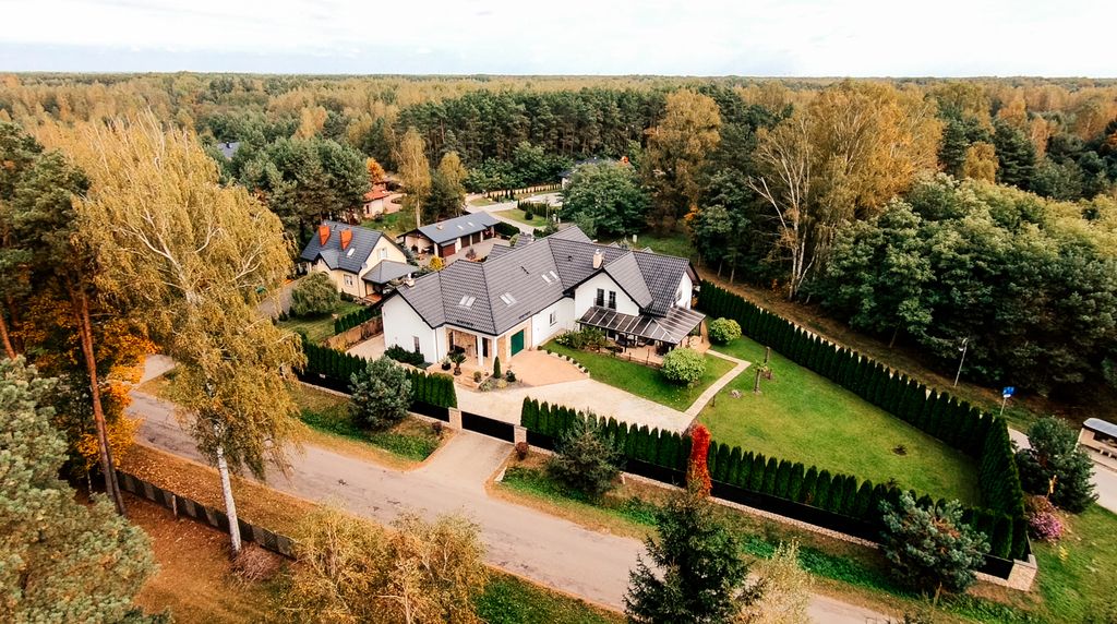 dom wolnostojący, 8 pokoi Budy-Grzybek, ul. Chełmońskiego. Zdjęcie 31