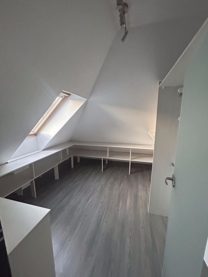 dom wolnostojący, 5 pokoi Bolszewo, ul. Broniewskiego. Zdjęcie 15