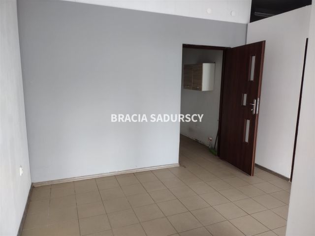 Mieszkanie 2-pokojowe Kraków, ul. ks. Wincentego Turka. Zdjęcie 1