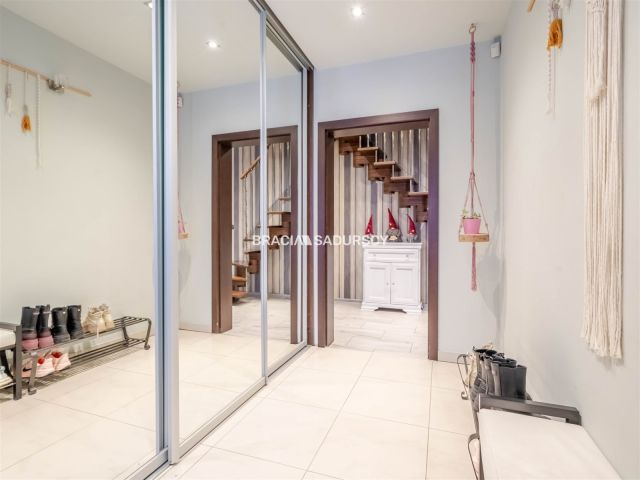 dom wolnostojący, 6 pokoi Michałowice, ul. Michałki. Zdjęcie 27