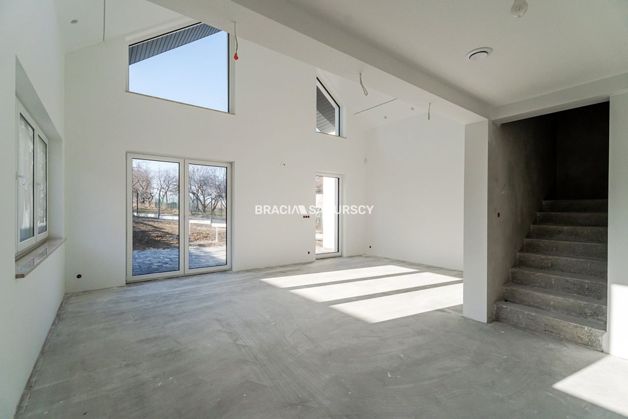 dom wolnostojący, 5 pokoi Bębło. Zdjęcie 13