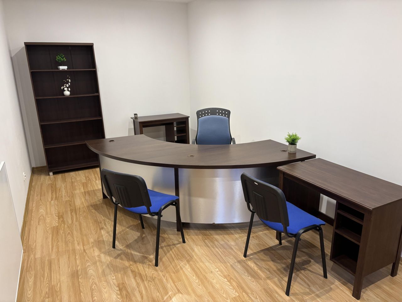 Biuro Świdnica Centrum, ul. Armii Krajowej. Zdjęcie 3