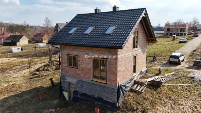 dom wolnostojący, 4 pokoje Zawada. Zdjęcie 10