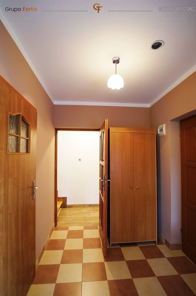 dom wolnostojący, 3 pokoje Bejsce. Zdjęcie 10