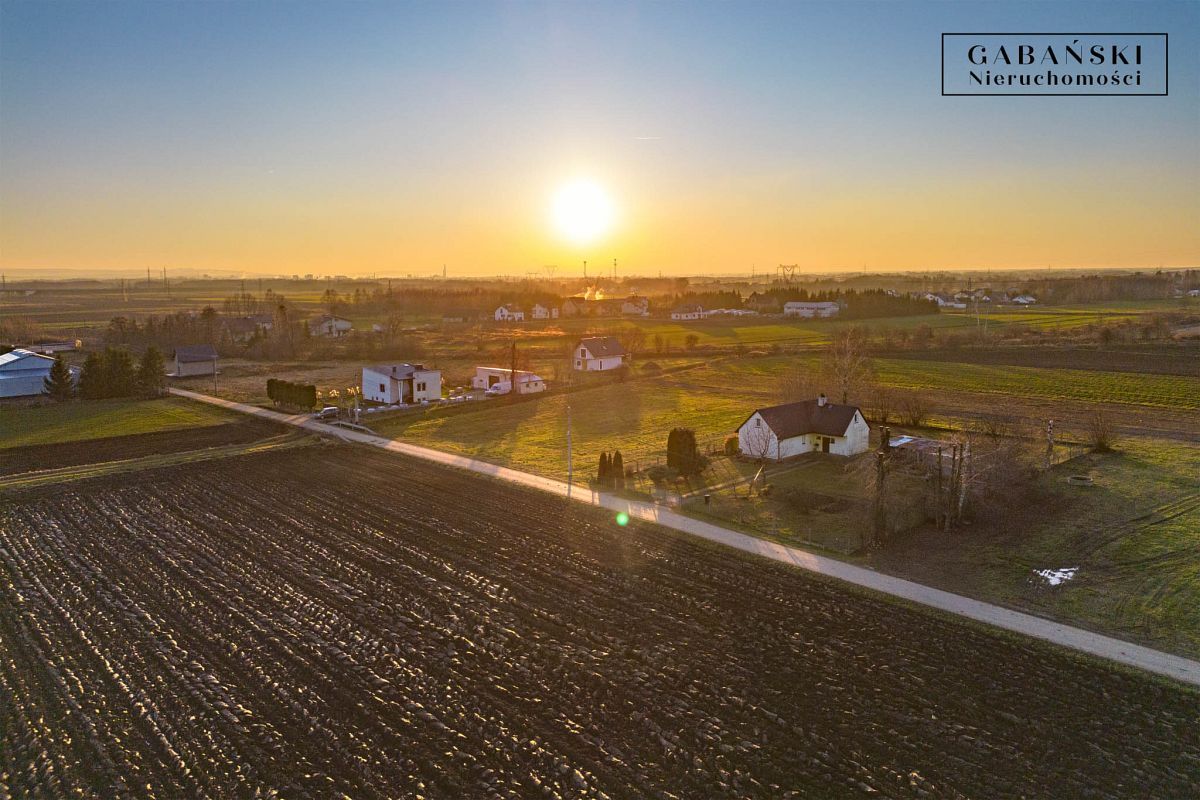 Działka budowlana Pawęzów. Zdjęcie 3