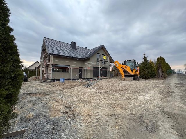 dom wolnostojący, 7 pokoi Buków. Zdjęcie 1