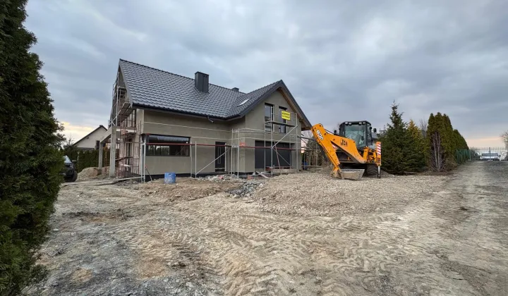 dom wolnostojący, 7 pokoi Buków