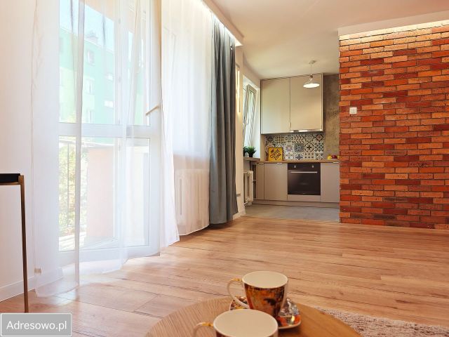 Mieszkanie 2-pokojowe Poręba, ul. Adama Mickiewicza. Zdjęcie 1