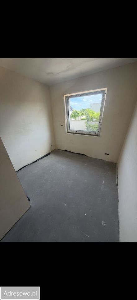 bliźniak, 4 pokoje Cieśle. Zdjęcie 8