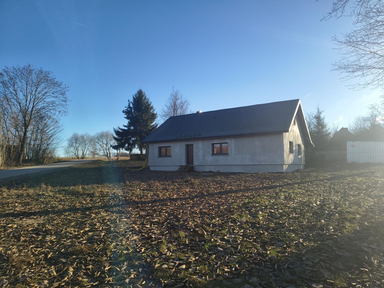 dom wolnostojący, 3 pokoje Cimochy, ul. Krótka