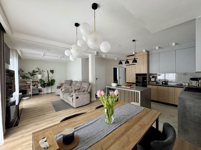 Mieszkanie 3-pokojowe Libertów, ul. Korczynowa. Zdjęcie 1