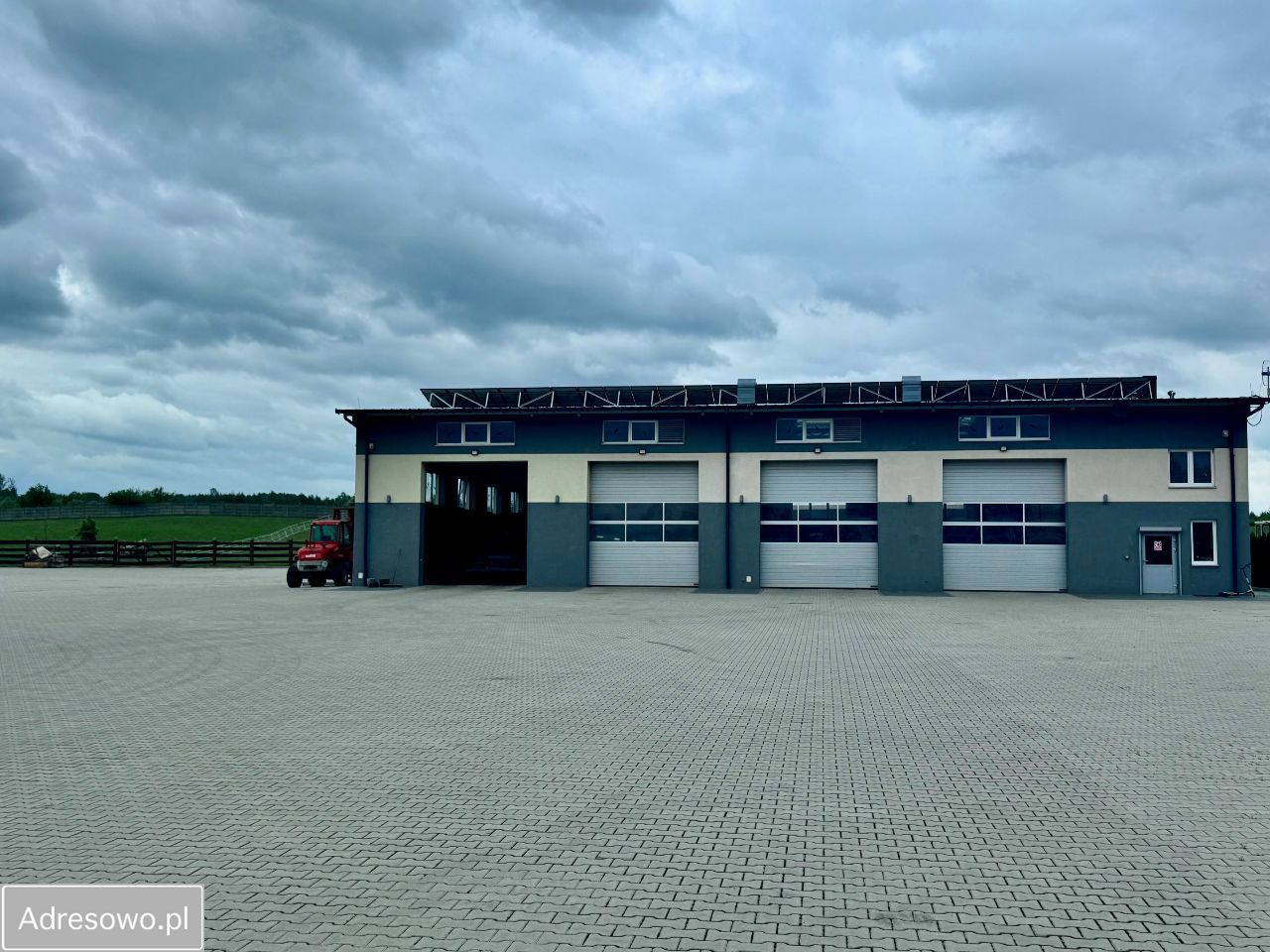 Hala/magazyn Wolica. Zdjęcie 10