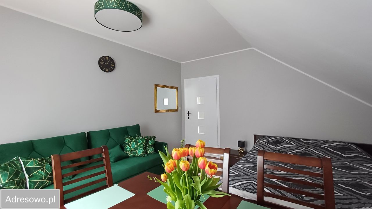 dom wolnostojący, 10 pokoi Nadole. Zdjęcie 2