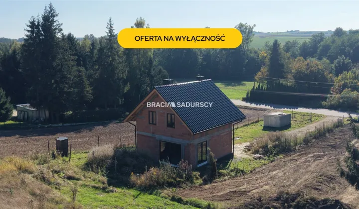 dom wolnostojący, 5 pokoi Wysocice