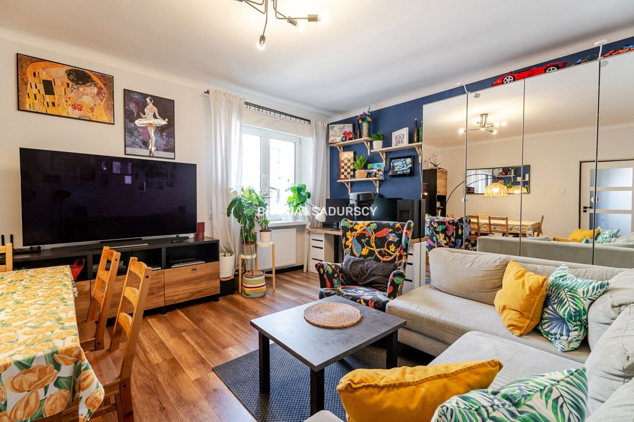 Mieszkanie 3-pokojowe Kraków Nowa Huta, os. Szkolne. Zdjęcie 1