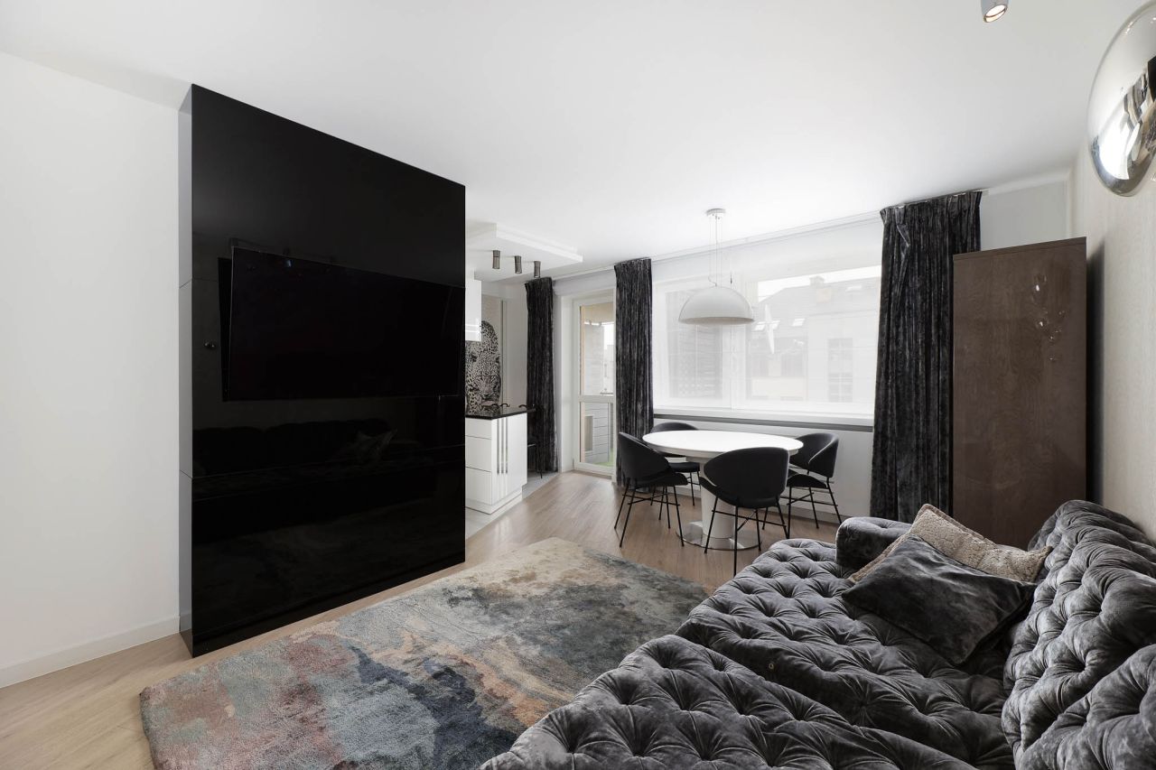 Mieszkanie 5-pokojowe Rzeszów Staromieście, ul. Teofila Niecia. Zdjęcie 2