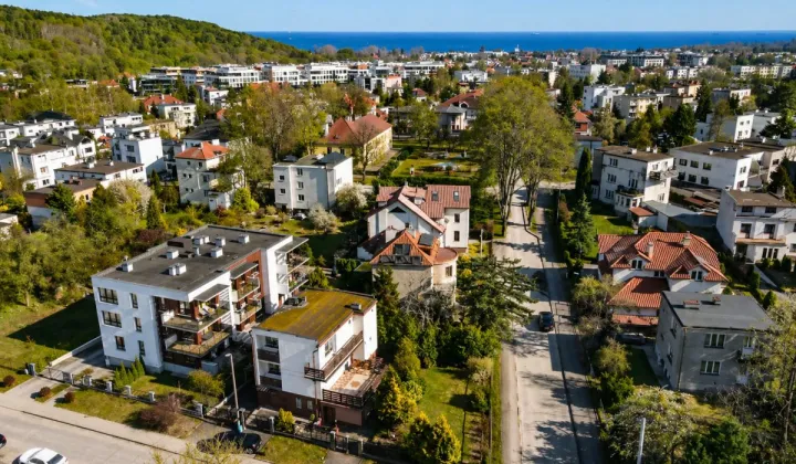 dom wolnostojący, 6 pokoi Gdynia Orłowo, ul. Bukowa