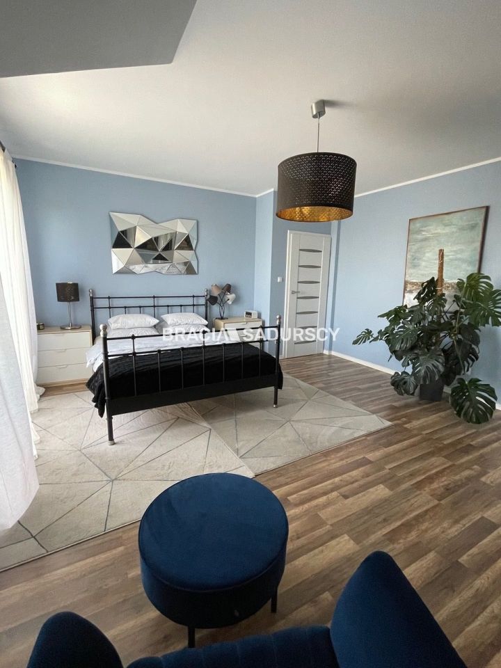 bliźniak, 5 pokoi Zerwana. Zdjęcie 28