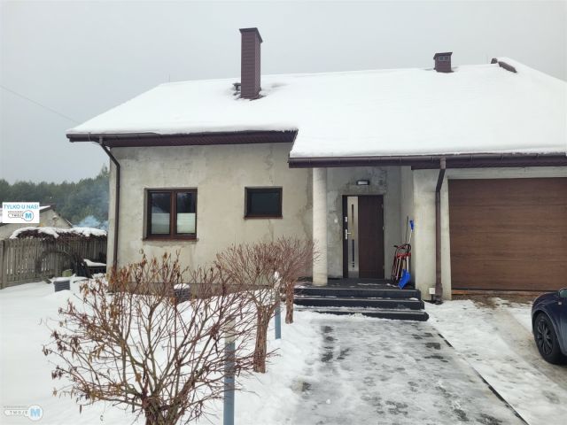 dom wolnostojący, 3 pokoje Daleszyce. Zdjęcie 1