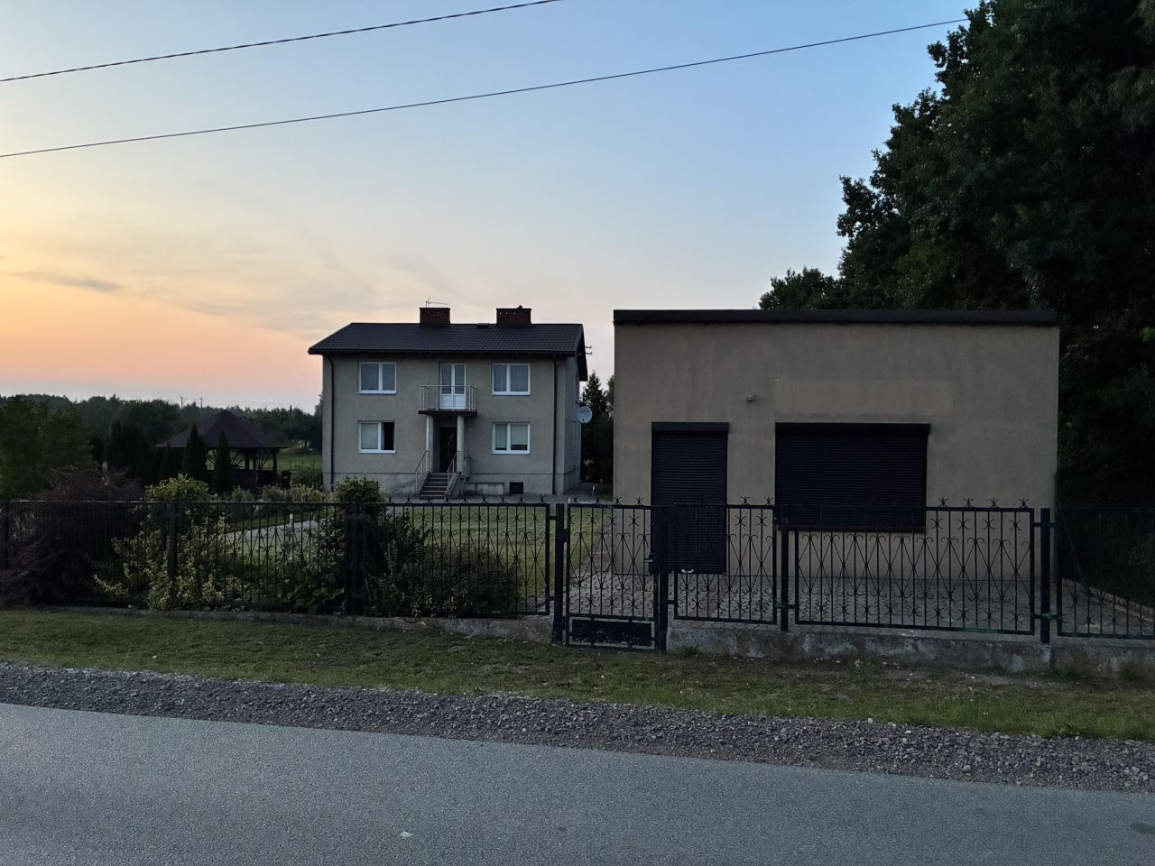dom wolnostojący, 7 pokoi Miedniewice Topola. Zdjęcie 3