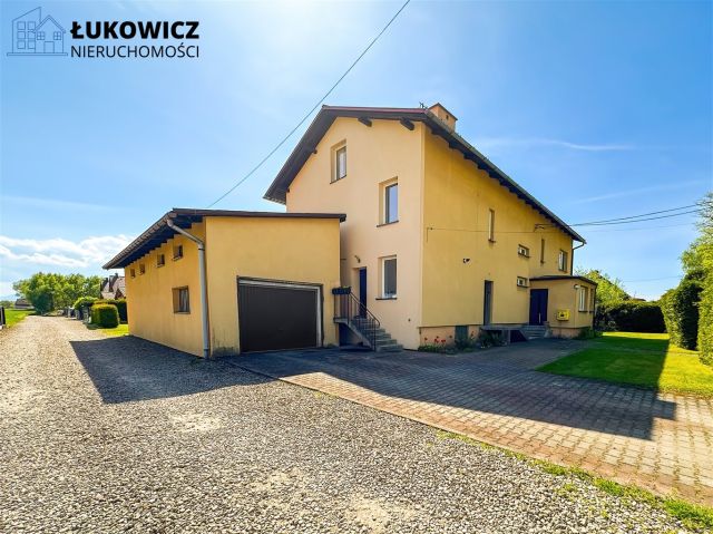 dom wolnostojący, 9 pokoi Kaniów. Zdjęcie 1