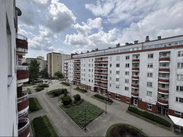 Mieszkanie 1-pokojowe Warszawa Gocław, ul. gen. Romana Abrahama. Zdjęcie 1