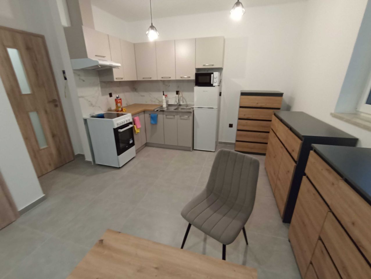 Mieszkanie 2-pokojowe Kielce Białogon. Zdjęcie 7