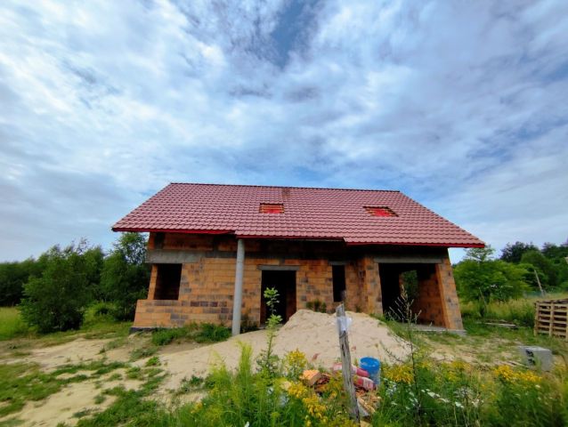 dom wolnostojący, 7 pokoi Oborniki Śląskie. Zdjęcie 2