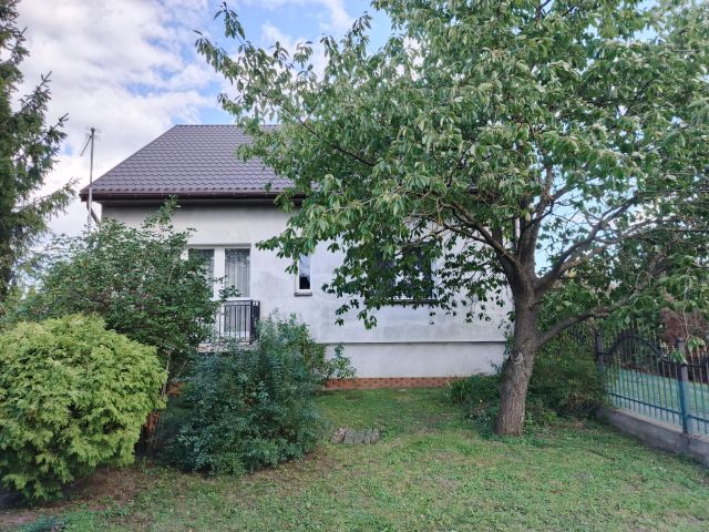 dom wolnostojący, 6 pokoi Sątrzaska. Zdjęcie 1