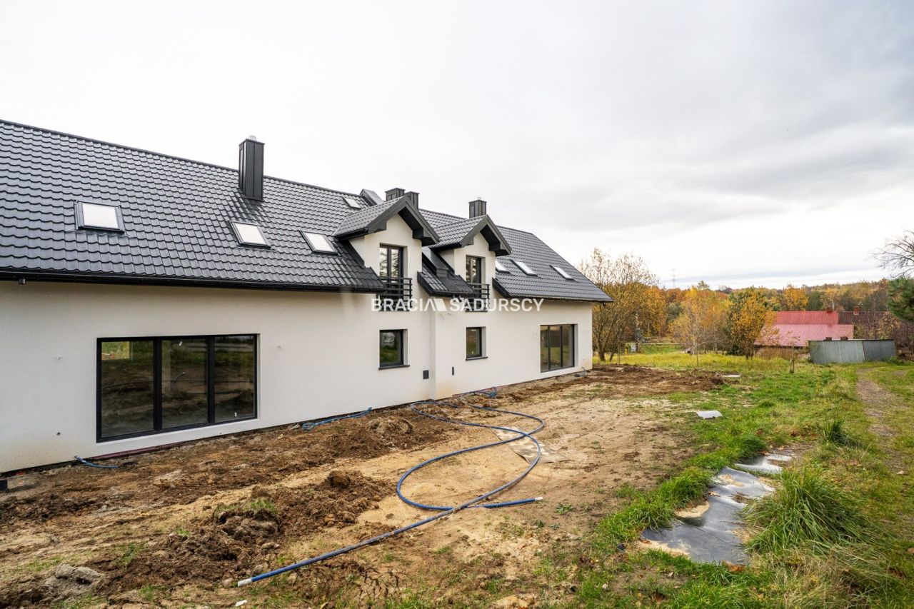 bliźniak, 6 pokoi Koźmice Wielkie. Zdjęcie 21