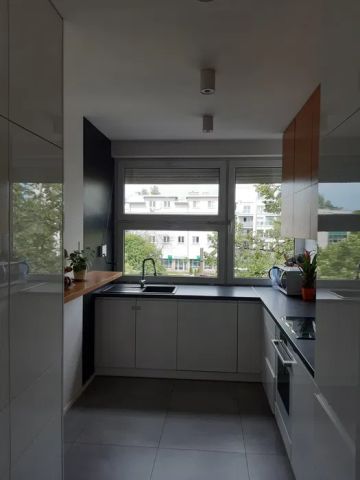 Mieszkanie 2-pokojowe Pruszków Centrum, ul. Niecała. Zdjęcie 1