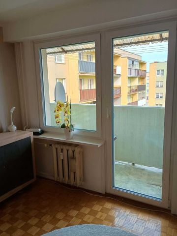 Mieszkanie 4-pokojowe Bielsk Podlaski, ul. Adama Mickiewicza. Zdjęcie 1