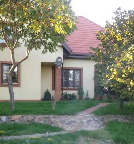 dom wolnostojący, 6 pokoi Tuchowicz Próchnica. Zdjęcie 1
