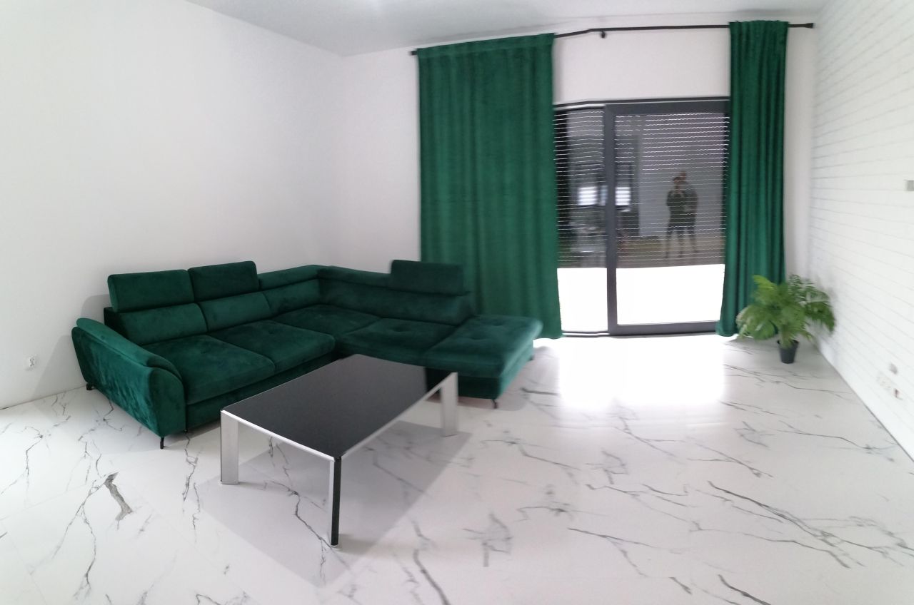 dom wolnostojący, 4 pokoje Świerzna